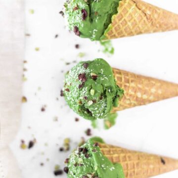 VEGAN-MATCHA-ICE-CREAM-COCONUT (1 of 1)