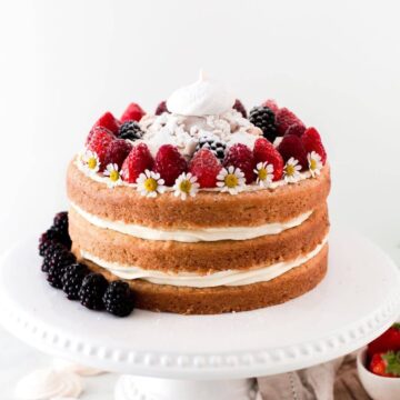 vegan-eton-mess-cake