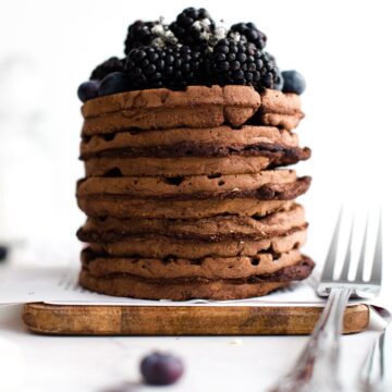 vegan-chocolate-waffles