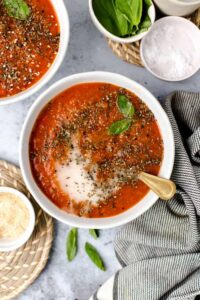 Vegan Tomato Basil Soup - My Vegan Minimalist