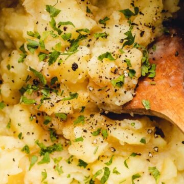 cropped-The-Best-Easy-Stewed-Potatoes-Creamy-Simple-4.jpg