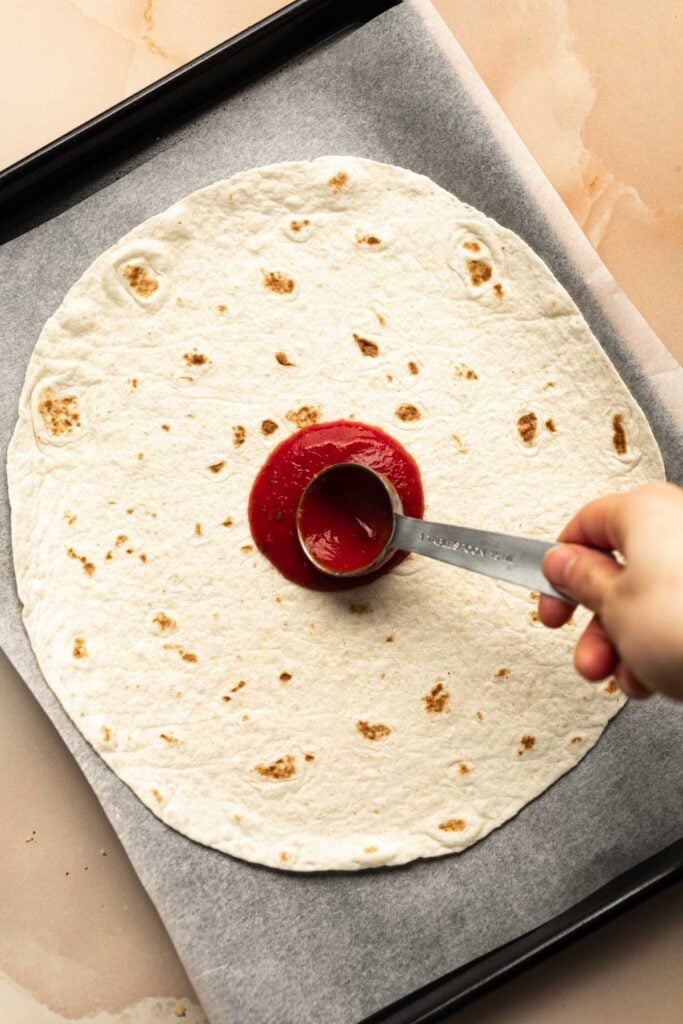 Quick & Easy Low-Carb Tortilla Pizza (Thin Crust Pizza) - My Vegan