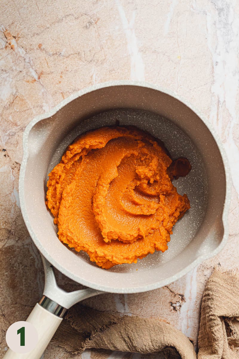 Pumpkin puree in saucepan